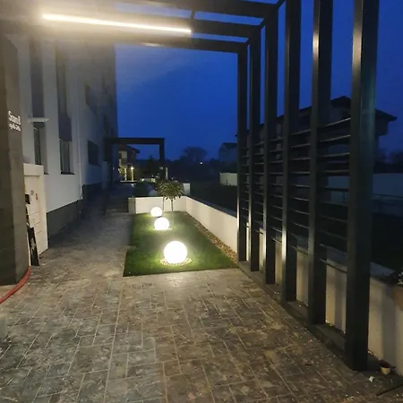 Tomis House 6c * Κονστάντζα